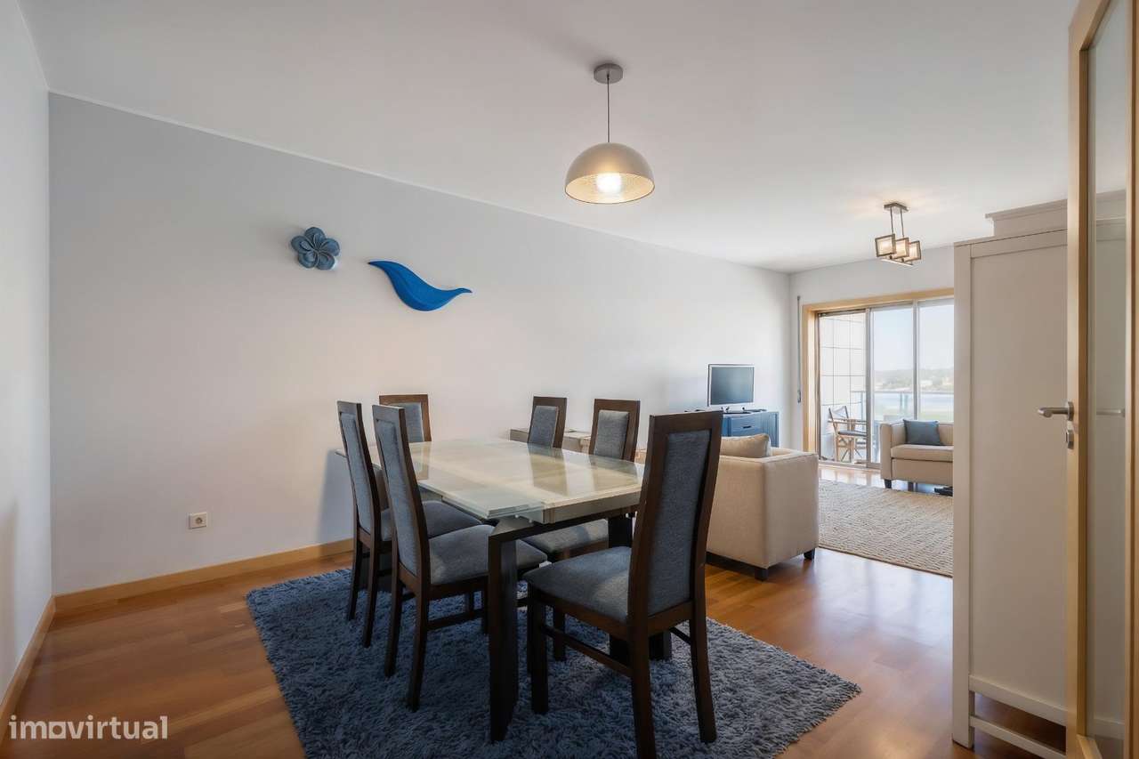 Apartamento T2 com Varanda, Garagem e Excelente Exposição Solar... - Grande imagem: 4/33