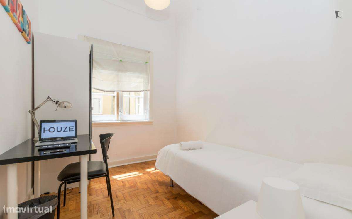 Quarto - localizado em Lapa Lisbon - Grande imagem: 5/7
