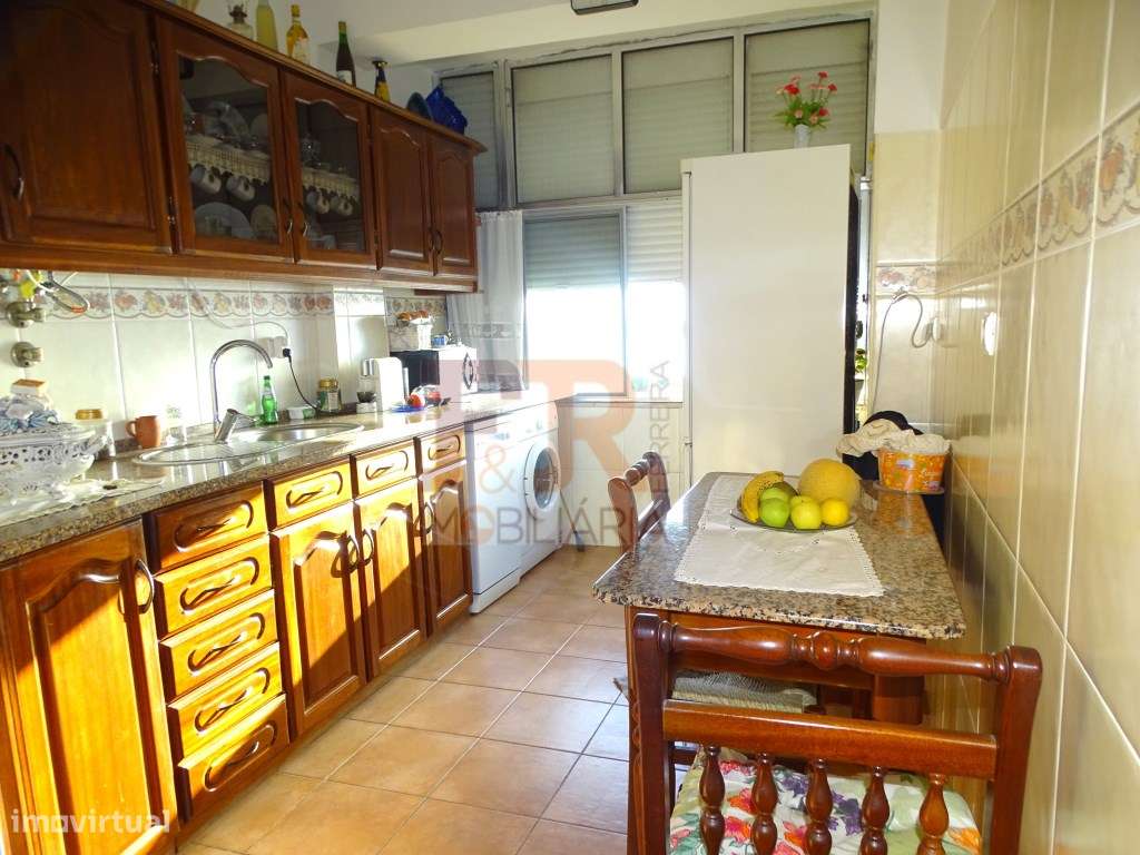 'Excelente 'Apartamento T2 Alto Seixalinho, Verderena Barreiro-12