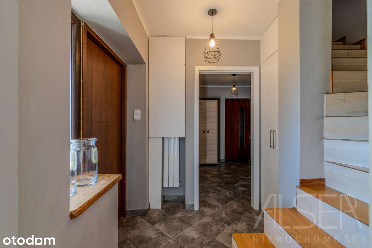 Przestronny dom piętrowy dom z poddaszem użytkowym - Pełny obrazek: 4/20