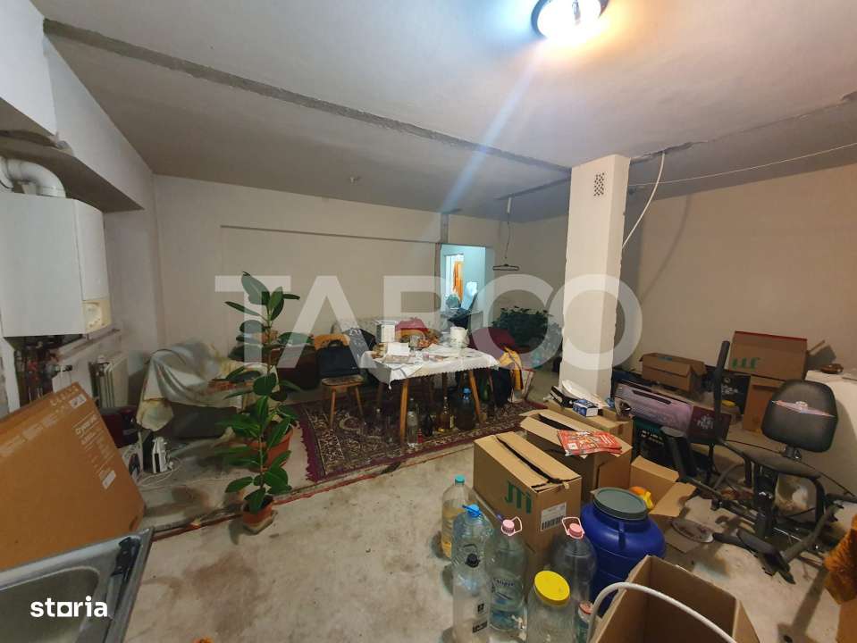 Apartament de vanzare 5 camere 121 mp utili zona Campului Fagaras - Imagine principală: 1/5