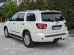 Toyota Sequoia - 5