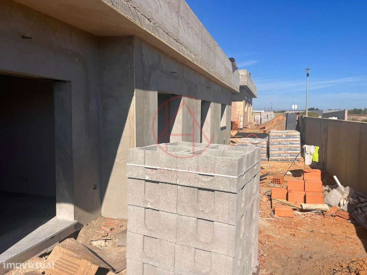 Moradia Térrea T4 Nova - Grande imagem: 4/24