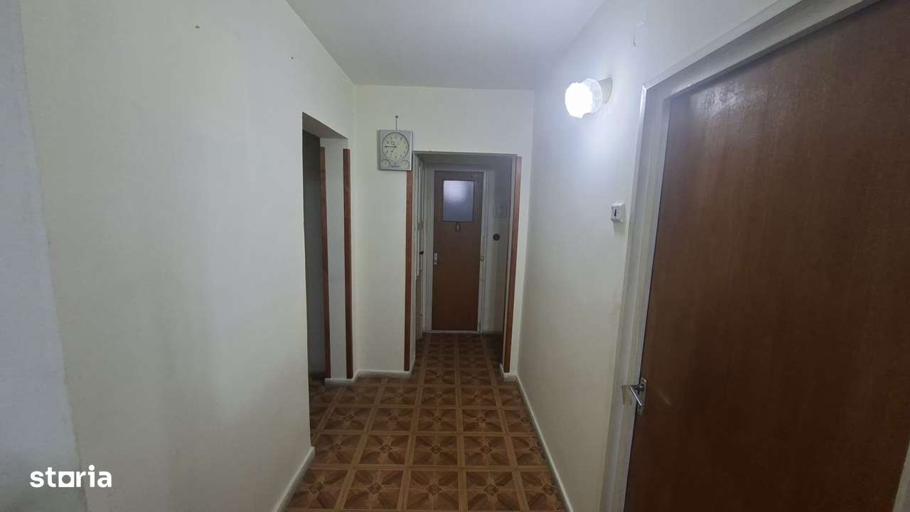 Apartament 4 camere – Ploiești Bld Republicii (Casa Roșie/McDonald’s)-2