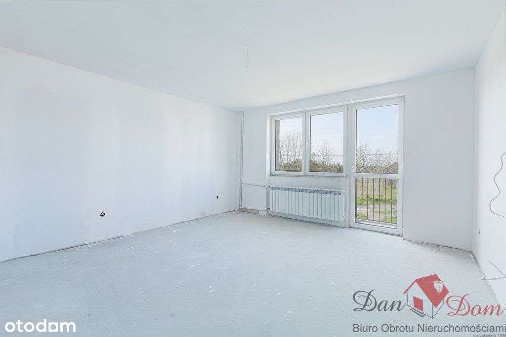 Świetne mieszkanie, gotowe do aranżacji!-0