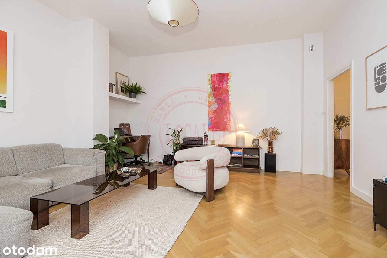 KLIMATYCZNE MIESZKANIE W PRZEDWOJENNEJ KAMIENICY Z WINDĄ-1