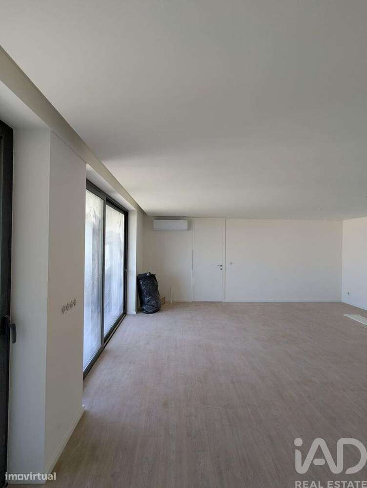 Apartamento T3 em Ferreiros E Gondizalves de 132,00 m2 - Grande imagem: 5/19