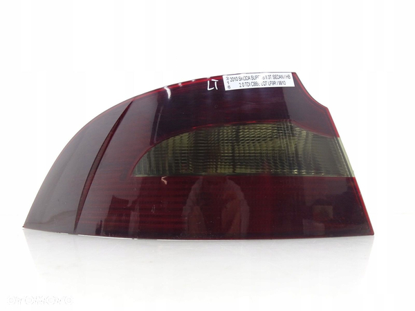 LAMPA LEWA LEWY TYŁ SKODA SUPERB II 2 3T 3T5945095 - 2