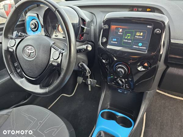 Toyota Aygo 1.0 VVT-i Color Edition - 12