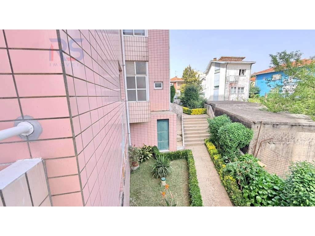 T2 Baguim Monte c/elevador junto metro-10