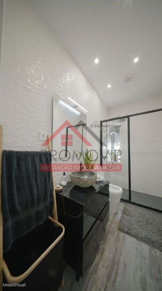 Moradia T3 Renovada S. Tomé de Negrelos Santo Tirso-11