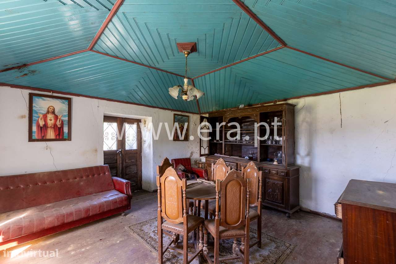 Moradia T3 em pedra - Podornelo-16