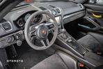 Porsche Cayman GT4 - 10