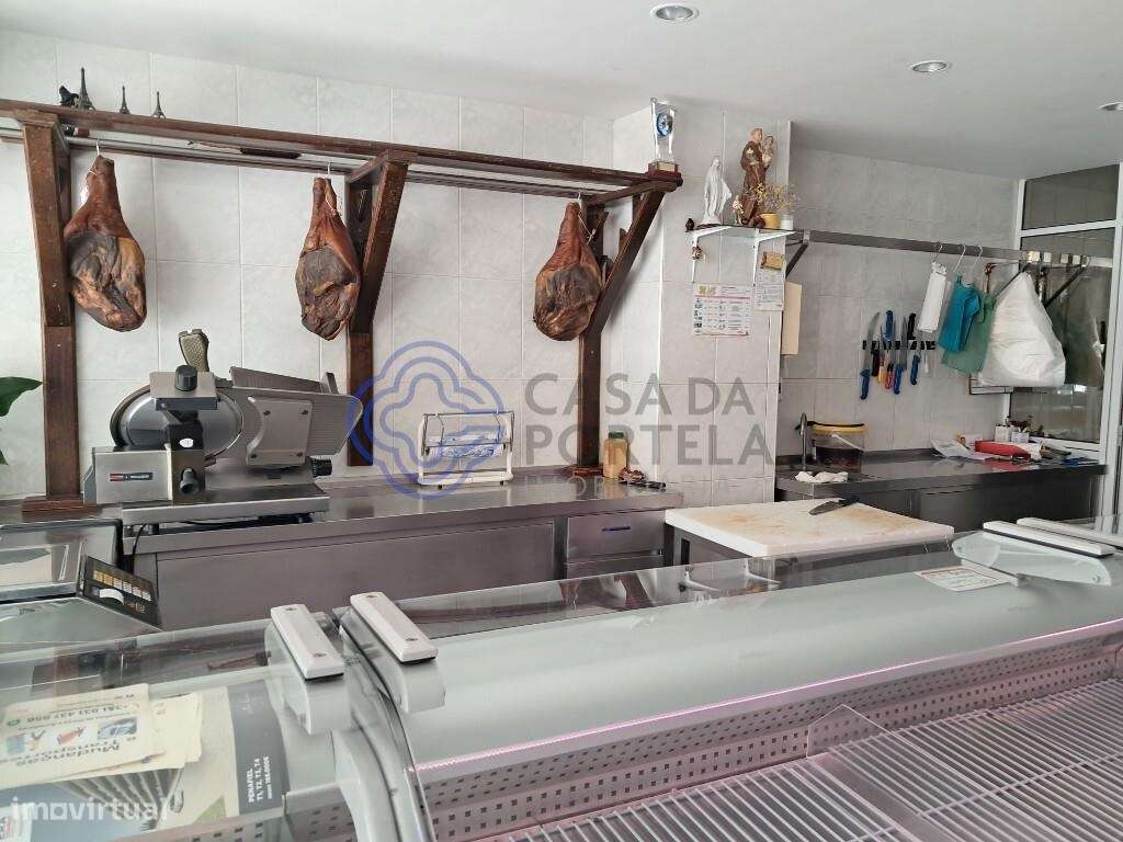 Trespasse de talho em pleno funcionamento. - Grande imagem: 4/13