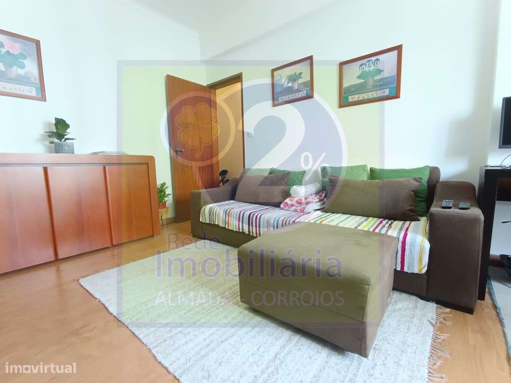 Apartamento T2, Bem localizado-2