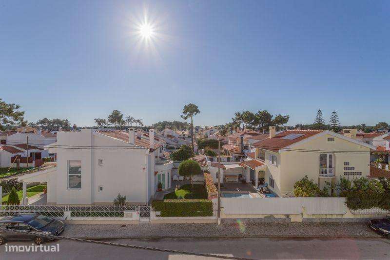 Excelente apartamento 3 assoalhadas na Marisol, na Charneca de Caparic-27