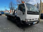 Nissan Cabstar 3.0Pronto socorro - 4