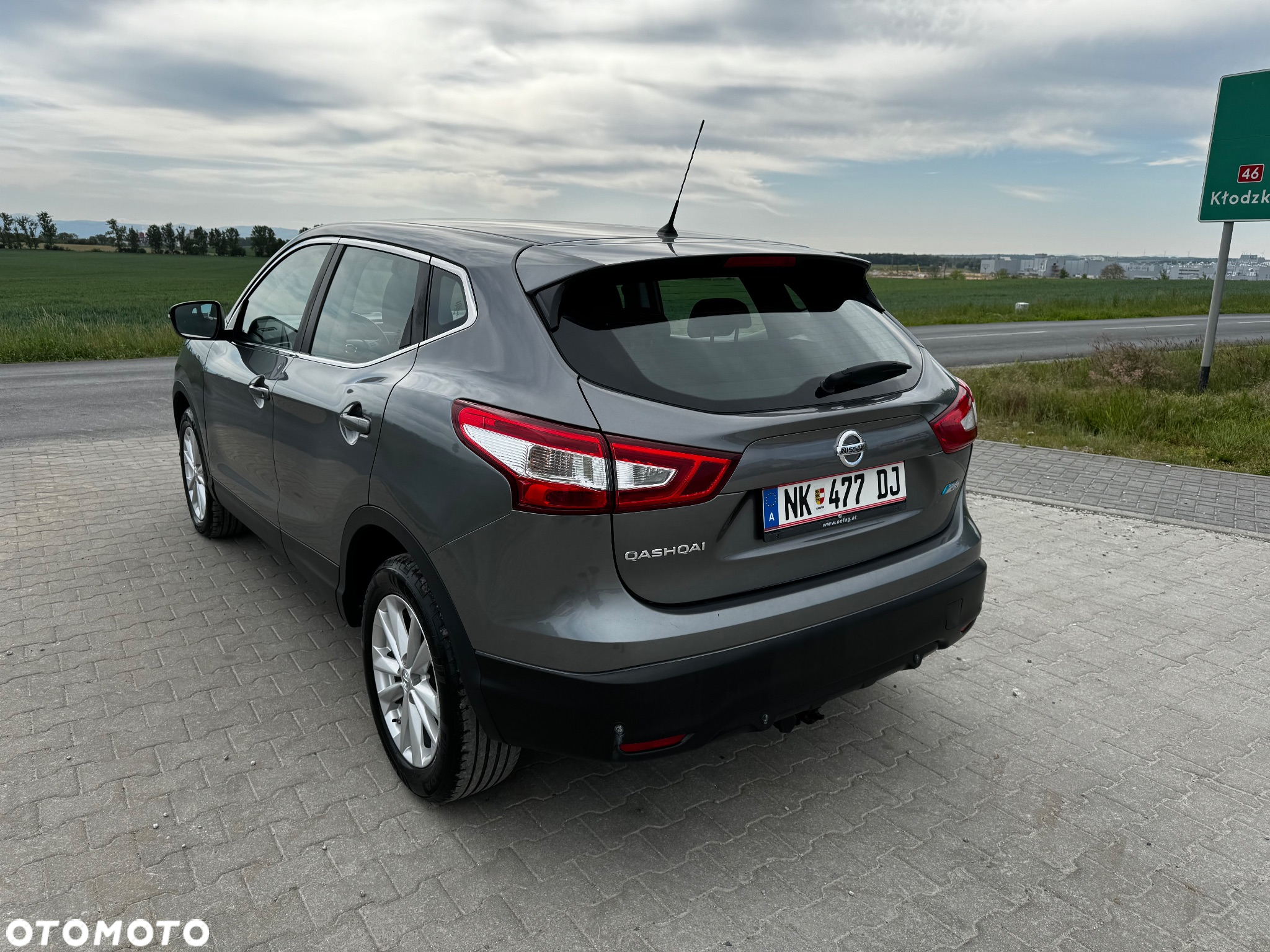 Nissan Qashqai 1.5 dCi Acenta EU6 - 12