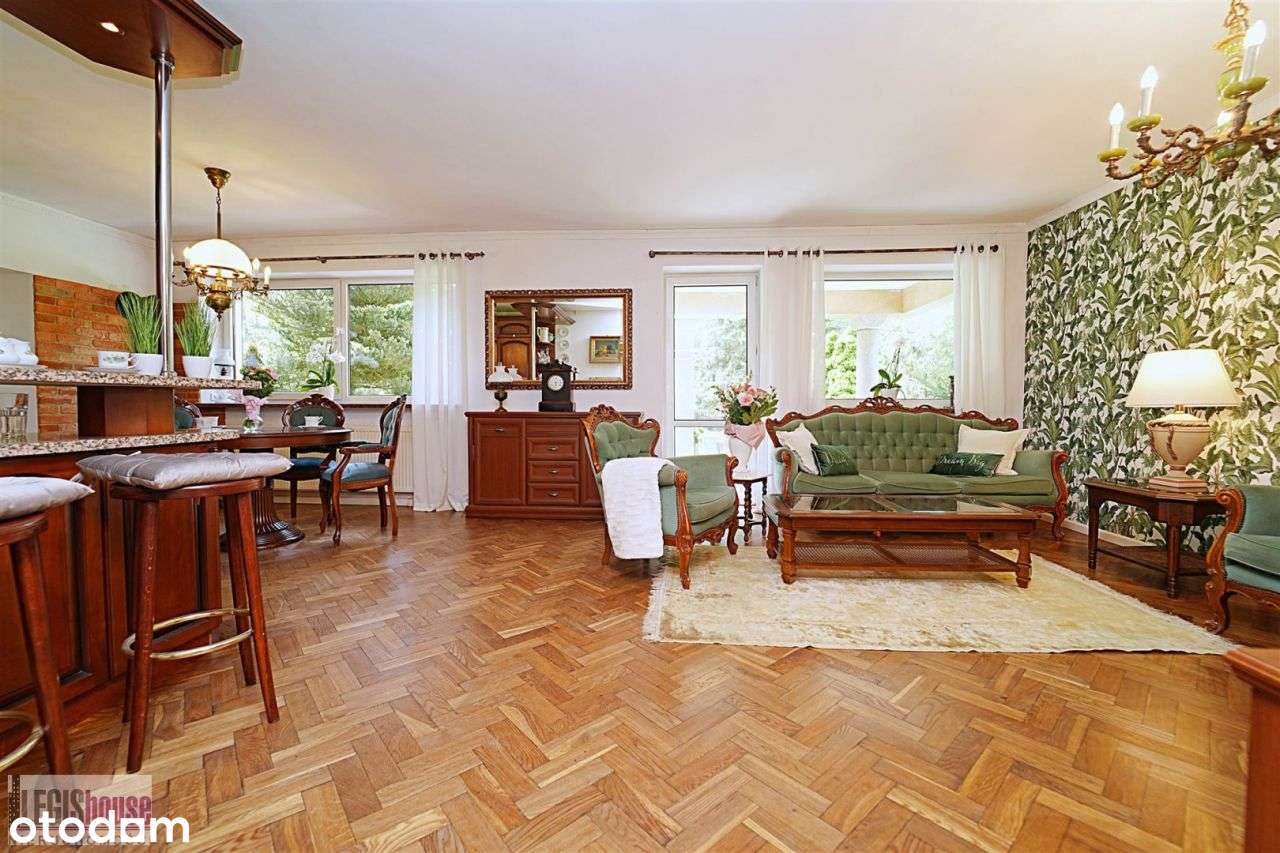 Obiekt O Funkcji Handlowo - Usługowej* Hala* Dom-15