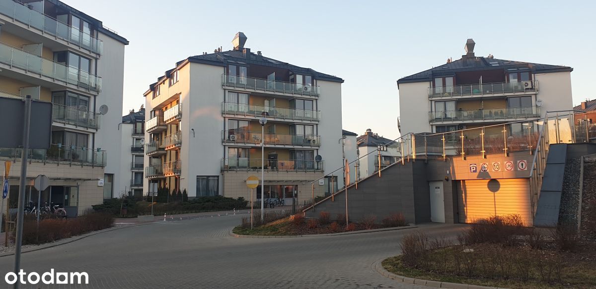 Mieszkanie, 70,55 m², Parzniew