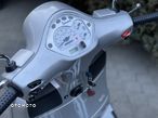 Piaggio Vespa - 32