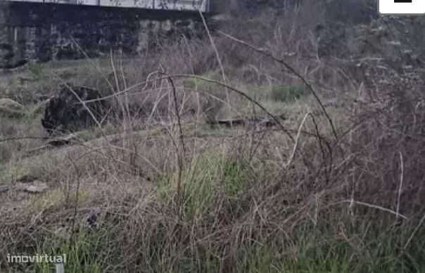 Vendo lote de terreno urbano em Santo Emilião, Póvoa de Lanhoso - Grande imagem: 4/5