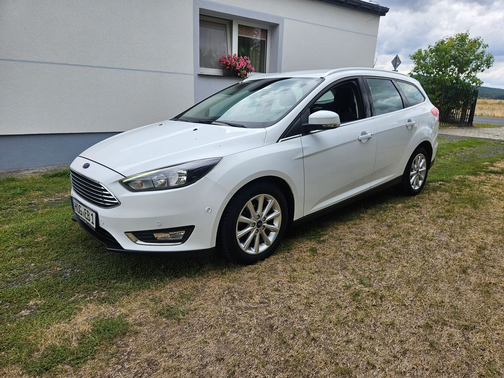 Ford Focus Mk3 (2010-2018) 1.0 EcoBoost Edition Start 2017