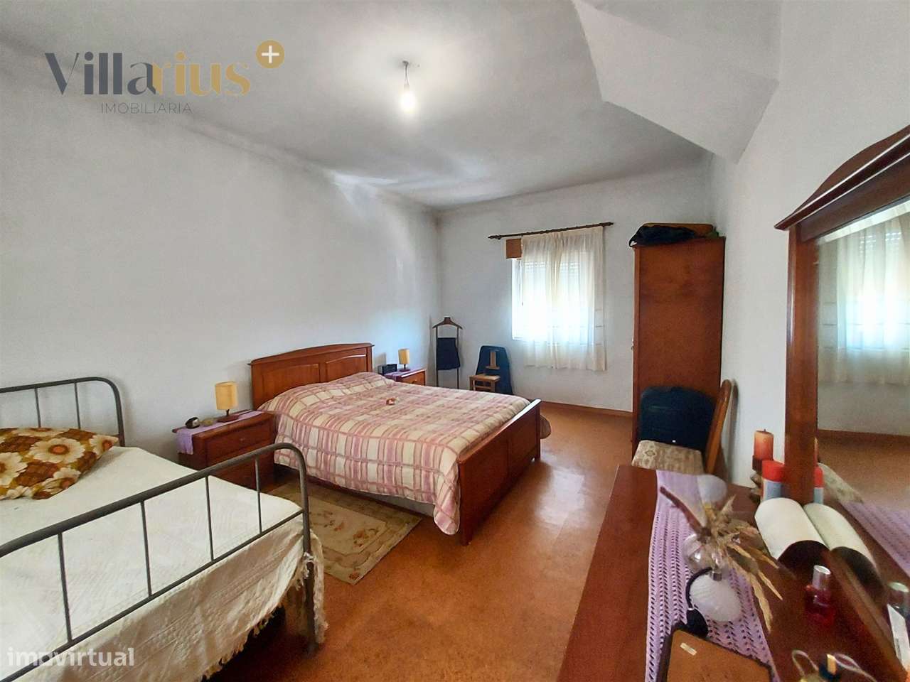 Moradia T3+1 à Venda em Tomar – Espaço e Natureza-25