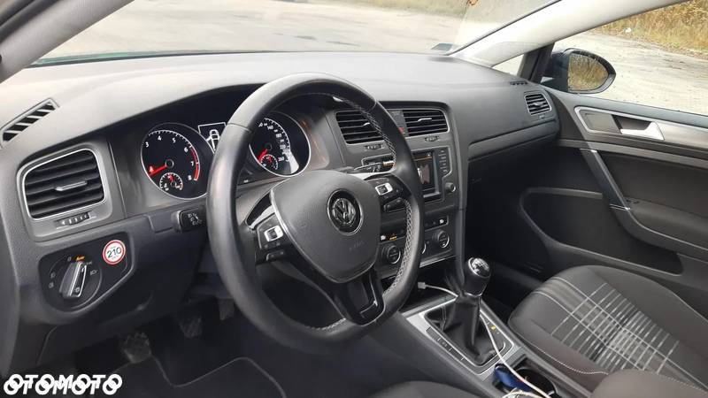 Volkswagen Golf VII 1.4 TSI BMT Highline - 9