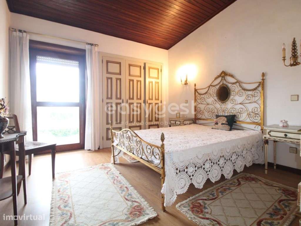 Moradia localizada em zona residencial junto ao HUC em Coimbra - Grande imagem: 3/14