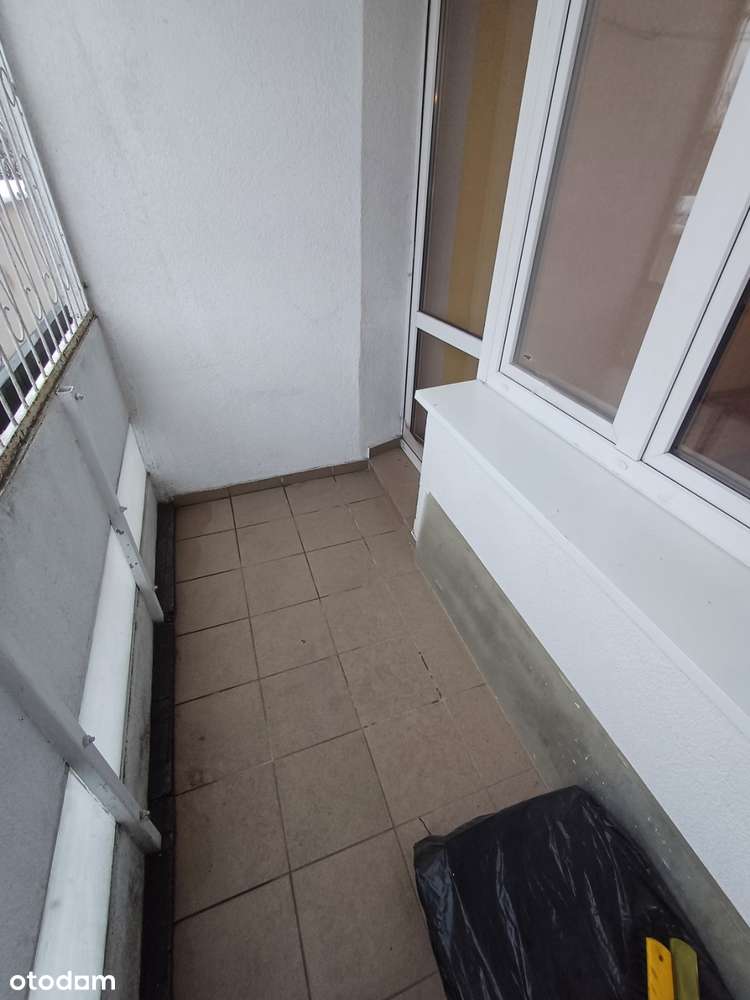 PREZENTACJA OFERTY WSTRZYMANA.-7