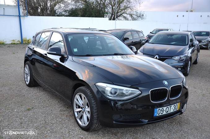 BMW 118 d Line Urban - 1