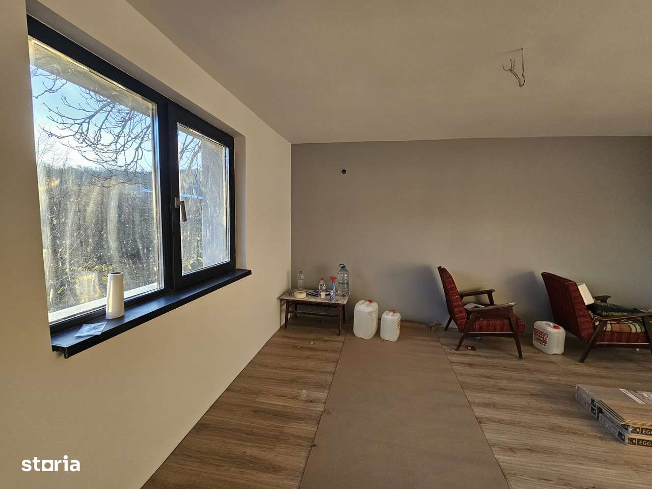 Casă renovată complet în zona Lunca,Baita + 1 ha pădure-5