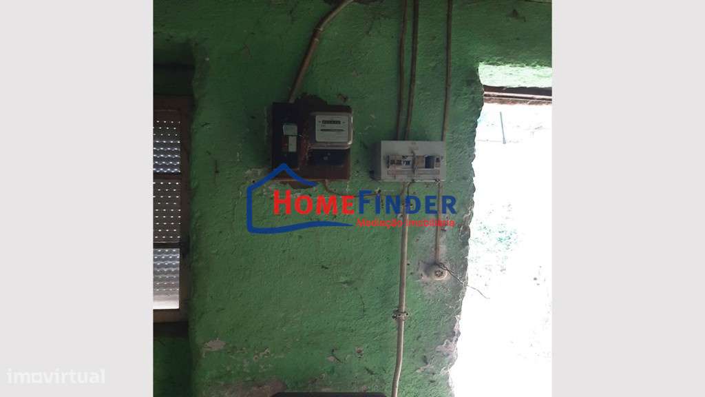 Moradia para Restauro - Fiães, Melgaço-16