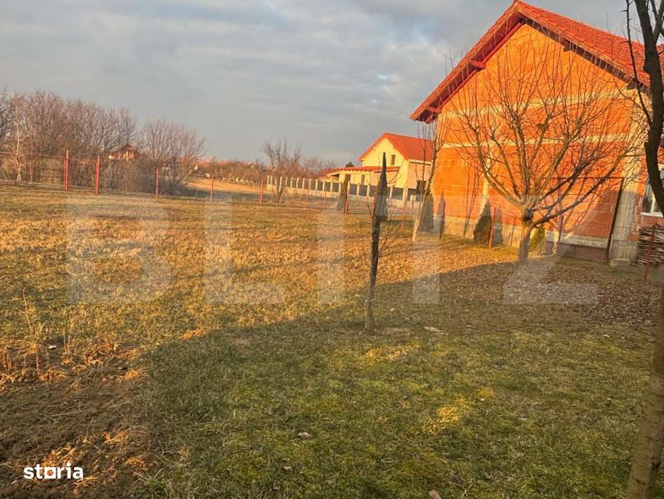 teren intravilan 6,52 arii cu cabana zona Paulesti - Imagine principală: 3/4