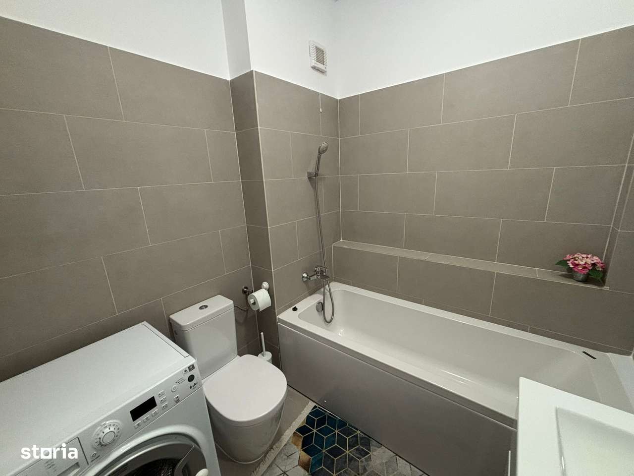 AP. 2 CAMERE TITAN, PRIMA INCHIRIERE, BLOC NOU, METROU 10 MINUTE - Imagine principală: 5/5