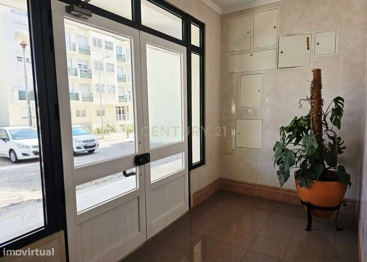 Apartamento T3 com garagem, em São Domingos de Rana, Cascais-35