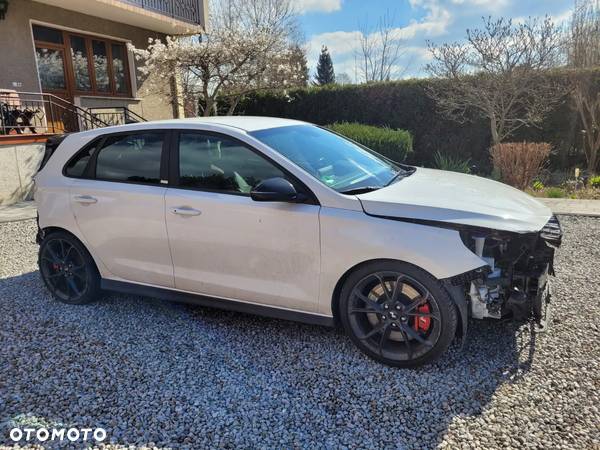 Hyundai i30 N 2.0 T-GDI Performance DCT - 22