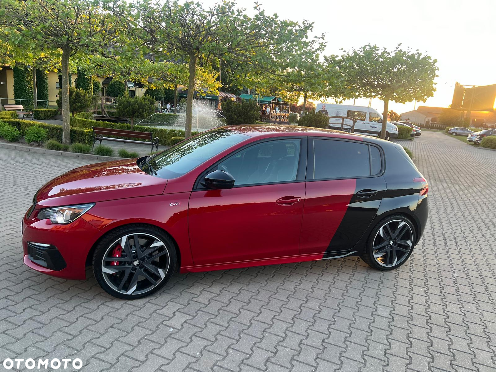 Peugeot 308 PureTech 263 Stop & Start GTi by Sport - 26