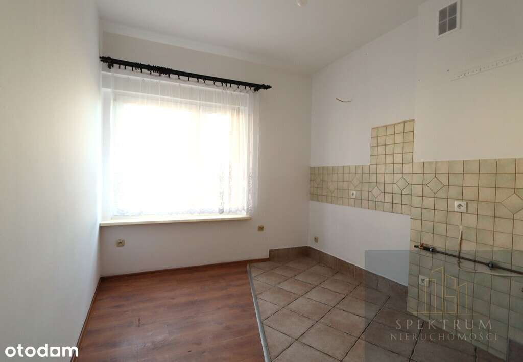 Mieszkanie dwupokojowe na parterze, w Śródmieściu.-2
