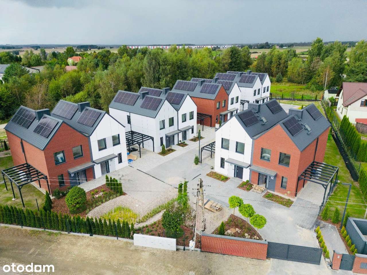 Pod Brzozami dom z ogrodem - Pełny obrazek: 1/15