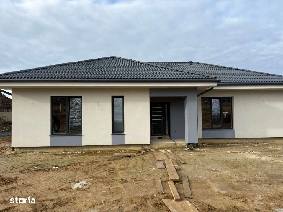 Casa noua, 114 mp utili, semifinisata – Satul Nou de Jos, tip Medite - Imagine principală: 2/18