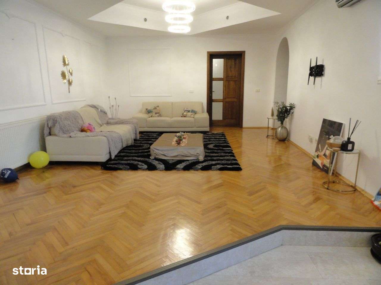 Casa frumoasa pe un singur nivel in Gradiste aproape de Podgoria - Imagine principală: 3/20