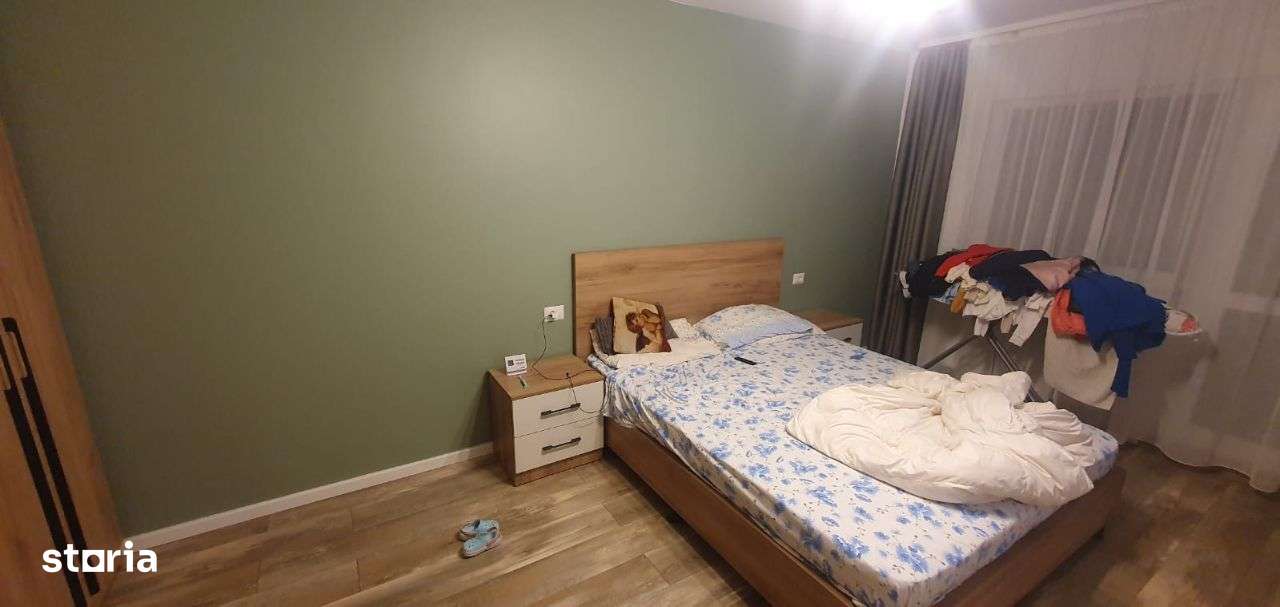Vand Apartament 3 camere Bistrita Lac etajul 1-9