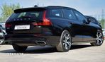 Volvo V60 T8 AWD Plug-In Hybrid R-Design - 8