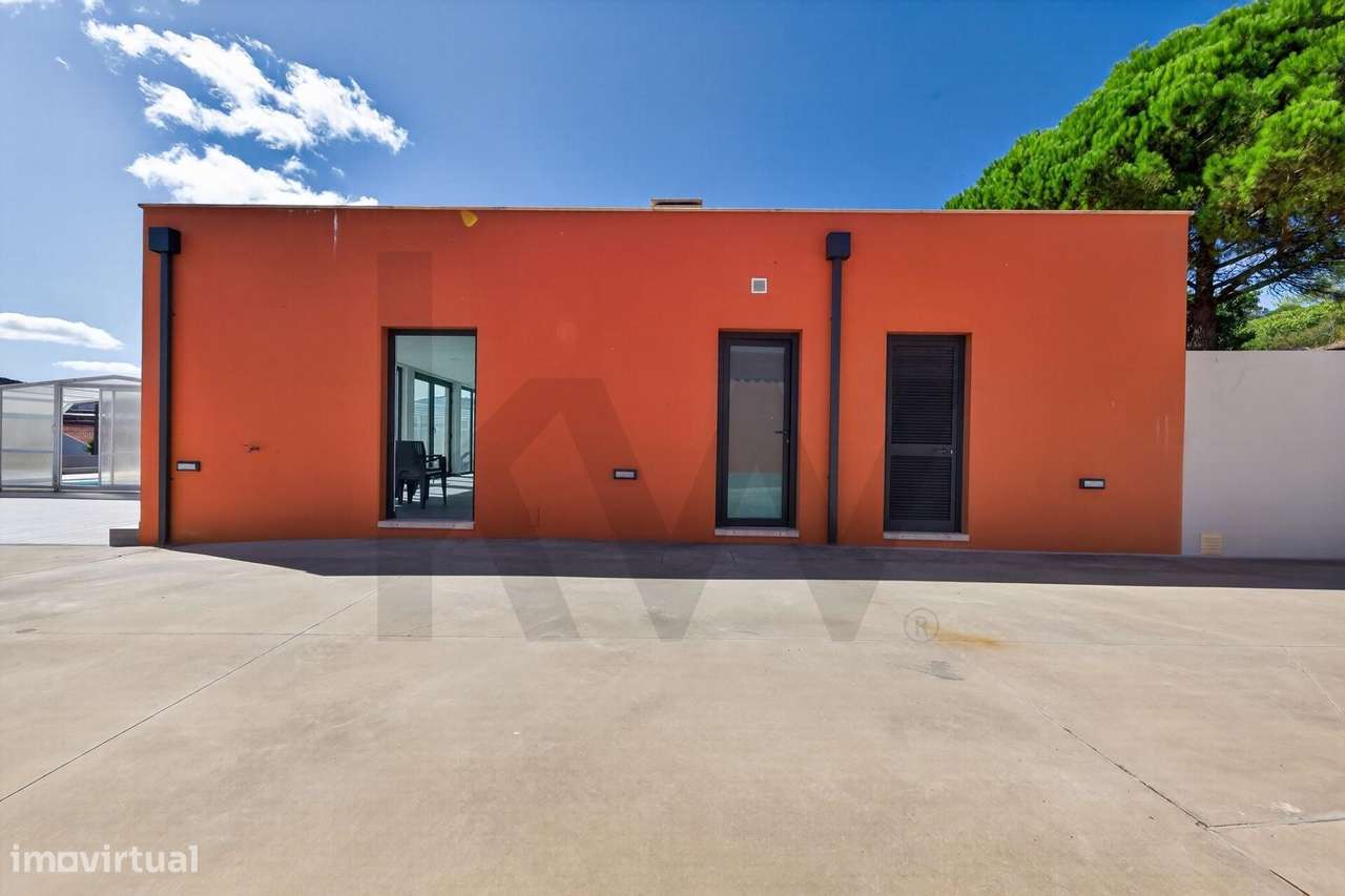 Moradia T5 com piscina e mais de 8.000 m2 de terreno | Seramena, Sobra-13
