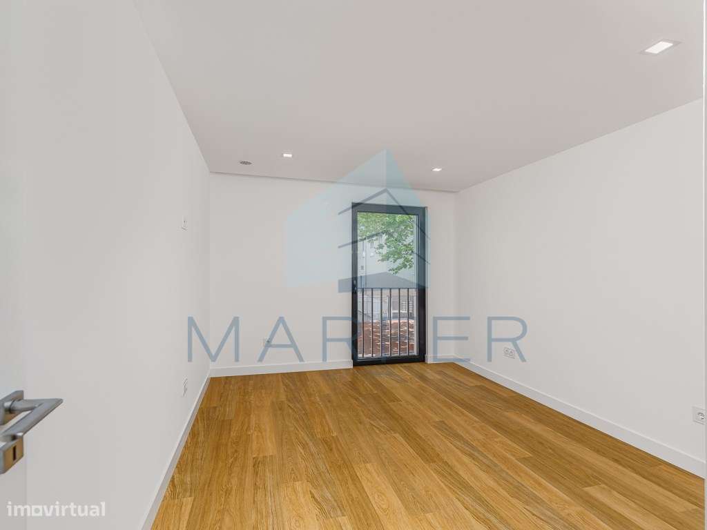 Apartamento T4 - Novo-22