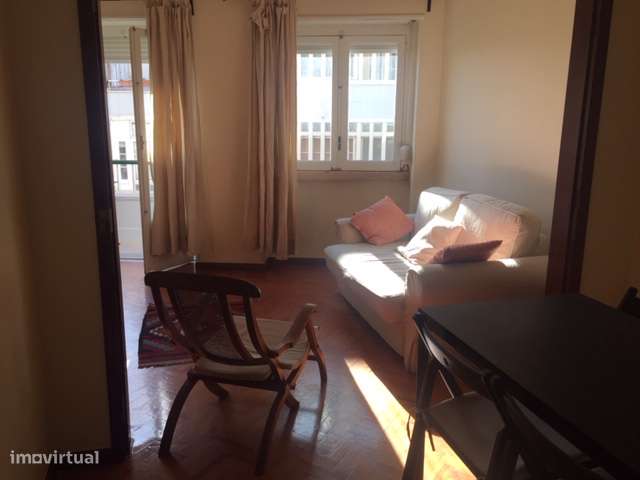 T1+1 Mobilado e com cozinha equipada - Grande imagem: 4/14