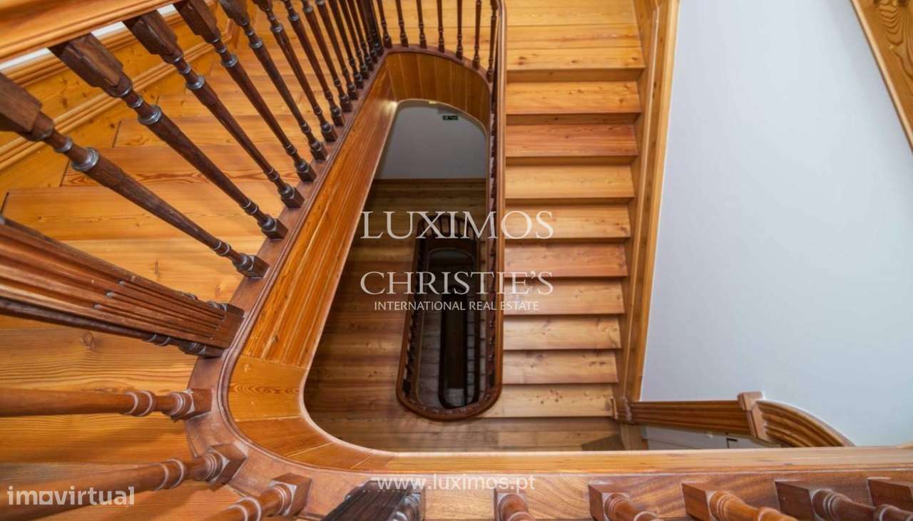 Penthouse duplex com varanda, para venda, na Baixa do Porto - Grande imagem: 4/18