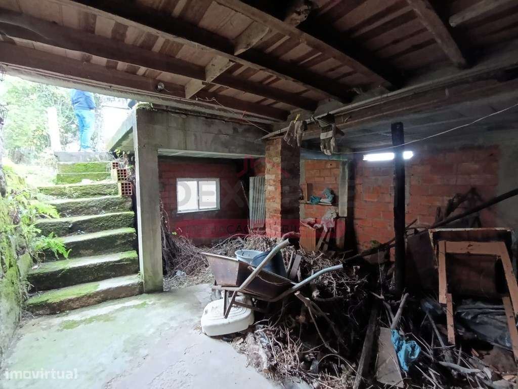 Moradia T2 C/Quintal - Castelões - Tondela - Grande imagem: 5/11